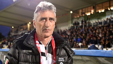 Calciomercato Pro Vercelli, separazione col tecnico Foscarini