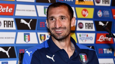 Calciomercato Juve, Chiellini: «Dani Alves? Spero giochi altre finali. Ma non al Barça...»