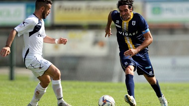 Calciomercato Parma, Lucarelli rinnova: «Sono molto contento»