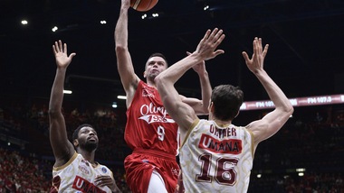 Milano sorpassa con Cerella