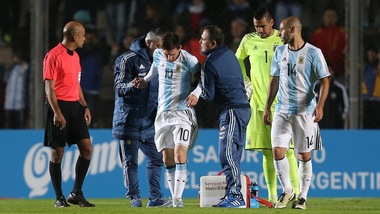 Argentina, Higuain show. Messi ko