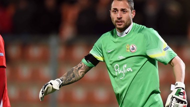 Calciomercato Latina, in porta Guarna: Bruscagin confermato