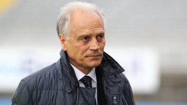 Calciomercato Livorno, esonerato Colomba. Squadra a Gelain