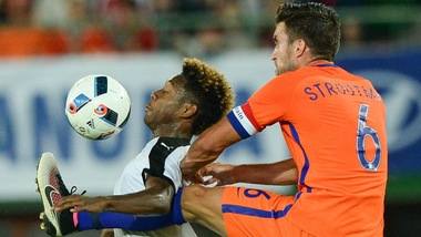 Austria-Olanda 0-2: Strootman capitano, in campo 70 minuti