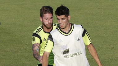 Sergio Ramos dà un taglio...a Morata