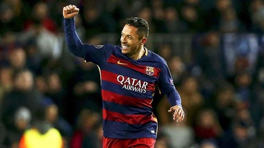 Calciomercato Lazio, Adriano in pressing sul Barcellona: «Lasciatemi partire»