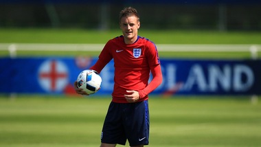 Calciomercato, Vardy orientato a rifiutare la ricca offerta dell'Arsenal