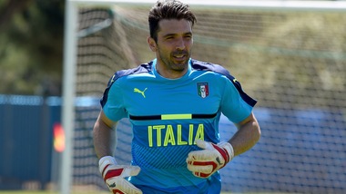 Euro 2016, Buffon è un tesoro: senza di lui, l'Italia scivola in quota