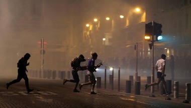 Follia nella notte: ancora scontri a Marsiglia