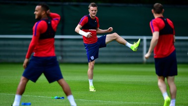 Euro 2016, Inghilterra, Vardy ci spera: ecco come si prepara al Galles!