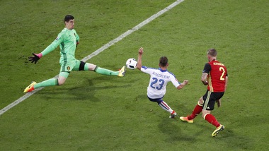 Euro 2016, Belgio-Italia: la fotosequenza del gol di Giaccherini