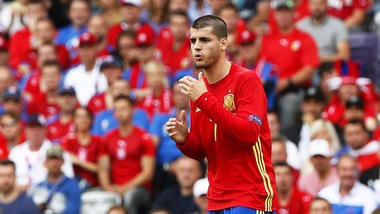 Calciomercato Juventus, «Morata vuole Conte e City scatenato»