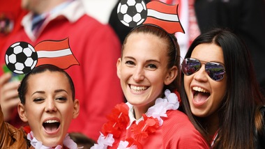 Euro 2016: le tifose austriache scatenate per il match con l'Ungheria!
