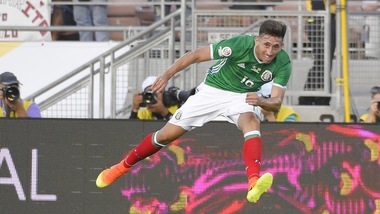 Calciomercato, il Napoli spinge su Herrera. Il Porto vacilla