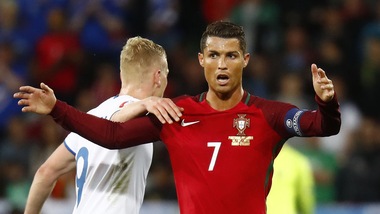 Portogallo, troppo narcisismo. Che spirito l'Islanda!