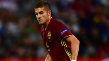 Calciomercato Roma, caccia ai centrali: spunta Neustädter