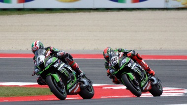 SBK Kawasaki, Rea: «Felicissimo per la vittoria»