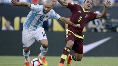 Il Barcellona incontra Mascherano: «E' al centro del progetto»