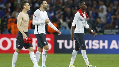 Euro 2016, Svizzera-Francia 0-0: insieme agli ottavi, tre traverse per Pogba e Payet