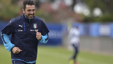 L'Italia si allena: Buffon e Candreva a parte