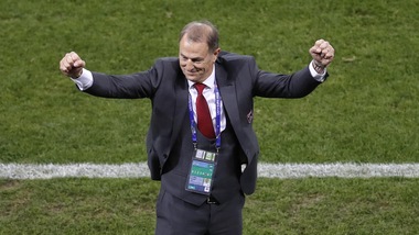 Euro 2016, De Biasi chiama Conte: «Aiutami, batti l'Irlanda»