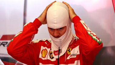 F1, Vettel: «Non so perché mi è esplosa la gomma»