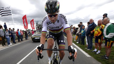 Tour de France, 2ª tappa: vince Sagan, nuova maglia gialla