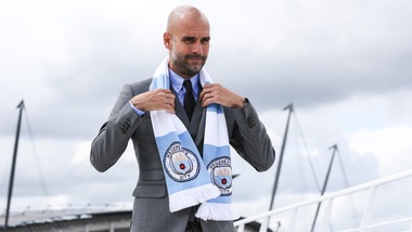 Guardiola, che stile british a Manchester!