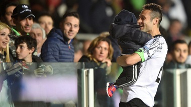 Calciomercato Palermo, Ciano o Angulo per l'attacco