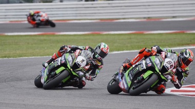 SBK, Laguna Seca: Tom Sykes vince Gara2