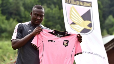 Calciomercato Palermo, presentato Carlos Embalo