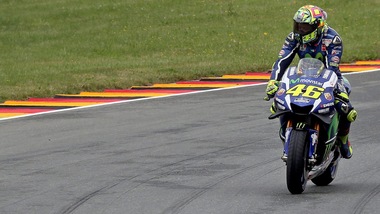 MotoGp Sachsenring, Rossi: «Occasione persa, dopo cambio ho faticato»