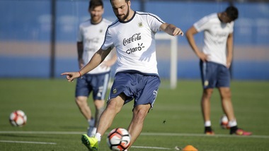 Corriere dello Sport-Stadio in edicola: tutto sul clamoroso caso Higuain