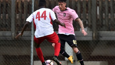 Serie A Palermo, già emergenza: attesa per Morganella