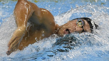 Nuoto: Detti da podio, Fede e staffetta da record