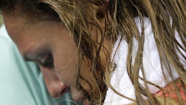 Le lacrime di Yulia Efimova dopo i fischi di Rio