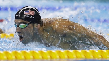 Olimpiadi, nuoto: per Phelps quote da poker