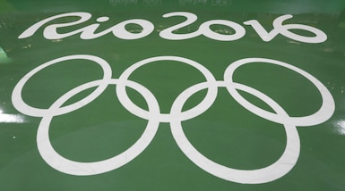 Rio 2016, spari contro soldati: un morto e due feriti