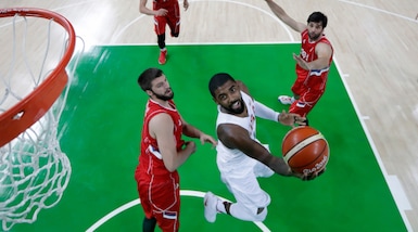 Team Usa, è un poker da thriller