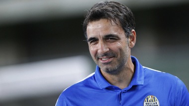 Coppa Italia Verona, Pecchia: «Voglia di vincere col Crotone»