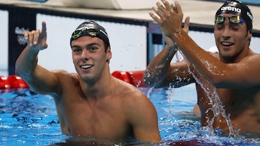 Nuoto, tutto quello che (non) c'è dietro Paltrinieri e Detti