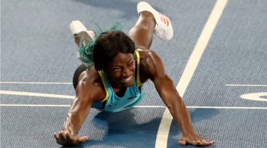 Rio 2016, la Miller trionfa nei 400 metri con...un tuffo