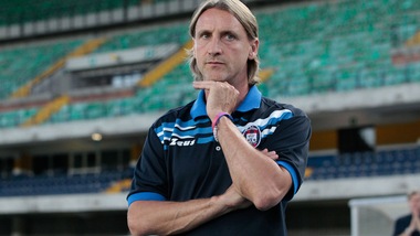 Serie A Crotone, Nicola: «Esordio col Bologna senza paura»