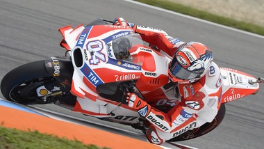 MotoGp test Ducati a Misano, caduta per Dovizioso