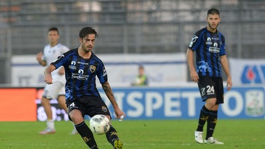 Latina, Moretti rescinde. Ufficiale all'Avellino