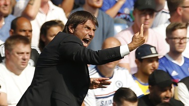 Premier League, il Chelsea e lo United volano. Ranieri batte Guidolin