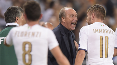 Ventura, che grinta nella prima ufficiale sulla panchina dell'Italia!