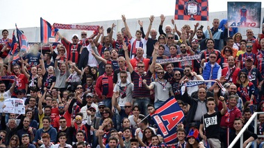 Serie A Crotone, rinviato il debutto allo Scida