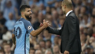 Manchester City, Guardiola: «Aguero rinnoverà»