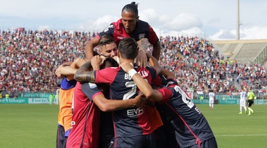 Serie A, Cagliari-Atalanta 3-0, Torino-Empoli 0-0, Crotone-Palermo 1-1, Sassuolo-Genoa 2-0